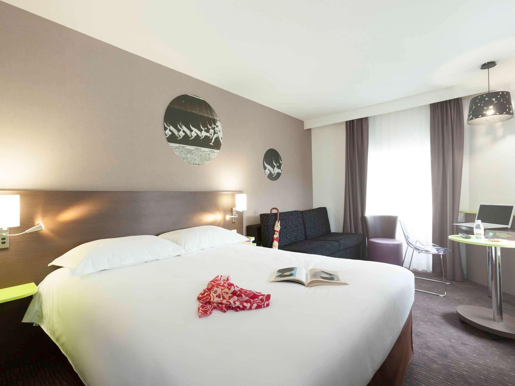 Ibis Styles Beaune Centre Exterior foto